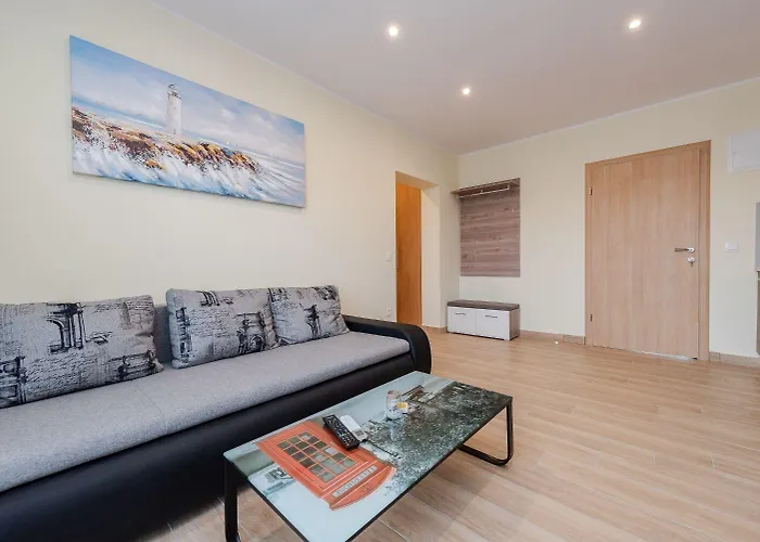 Tomo Apartment *