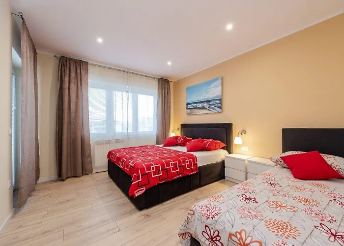 Tomo 公寓 Sukošan