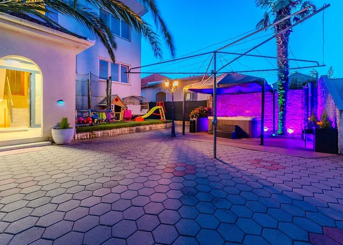 Apartment Tomo